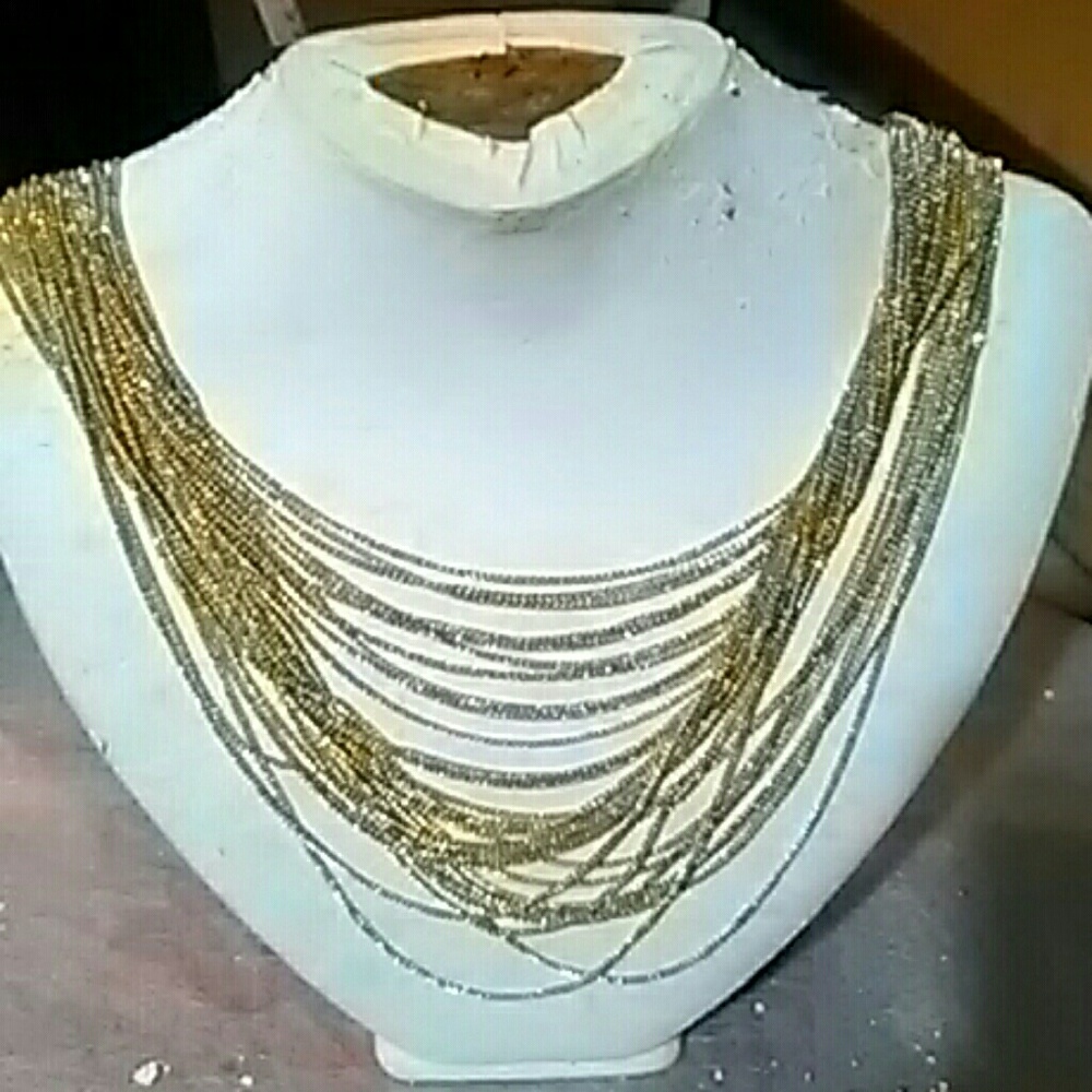 Ladies necklace